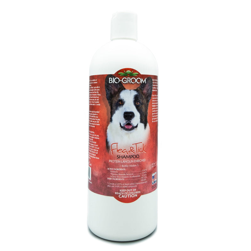 BIO GROOM FLEA AND TICK SHAMPOO 32oz